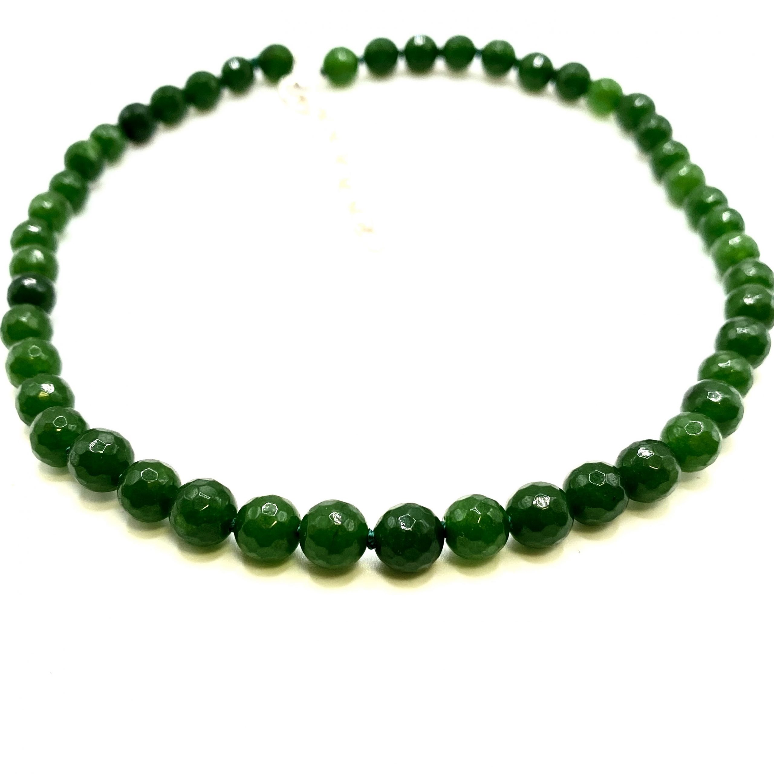 Deep green round faceted jade stone necklace