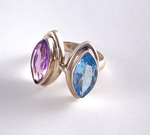 Topaz and amethyst stone ring view 2
