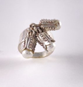 ring with freshwater pearl and silver blossoms view 2